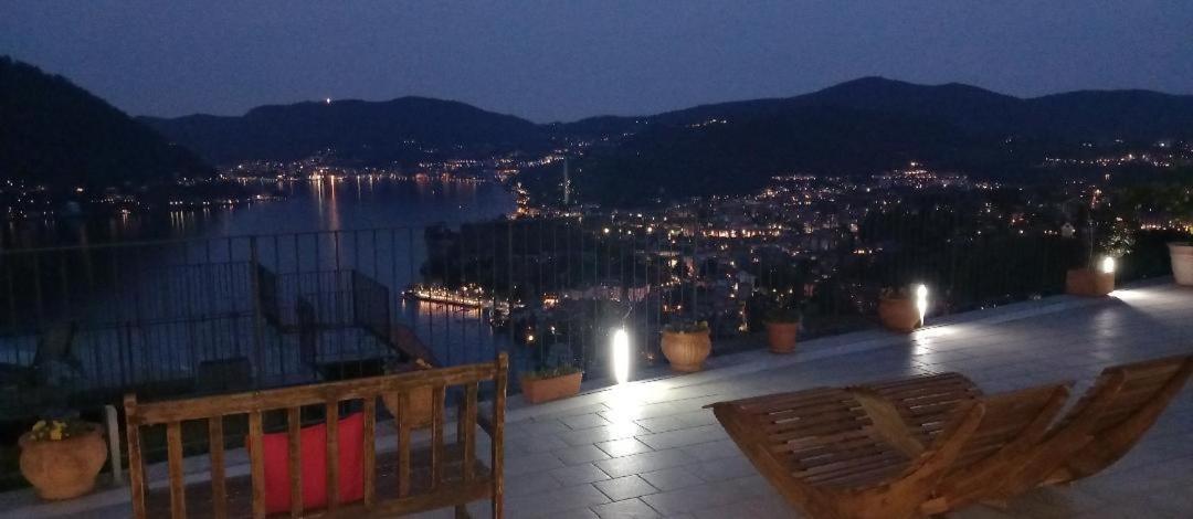Holiday Home Vista Lago Чернобио Екстериор снимка