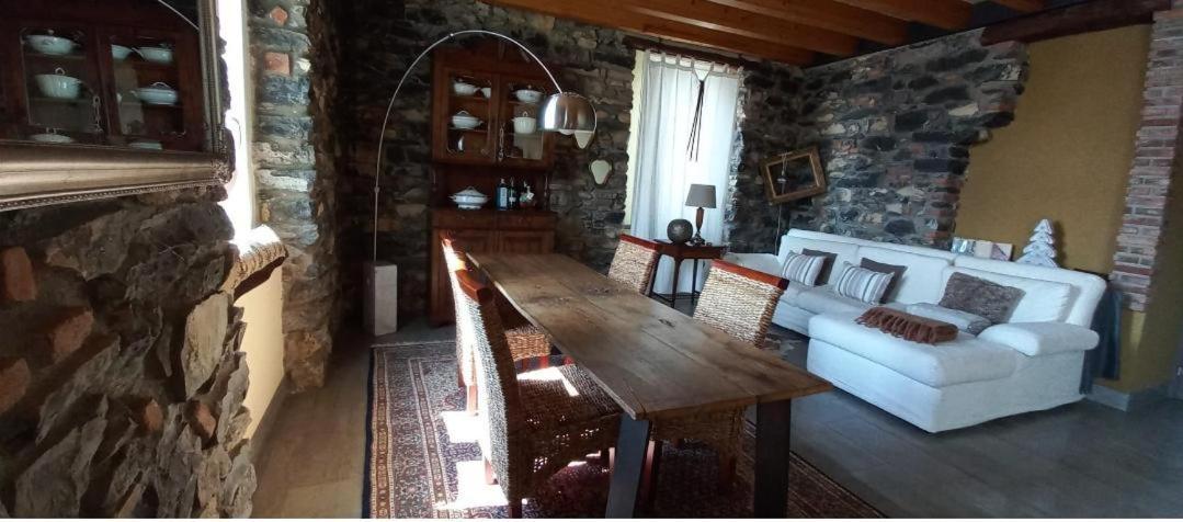 Holiday Home Vista Lago Чернобио Екстериор снимка