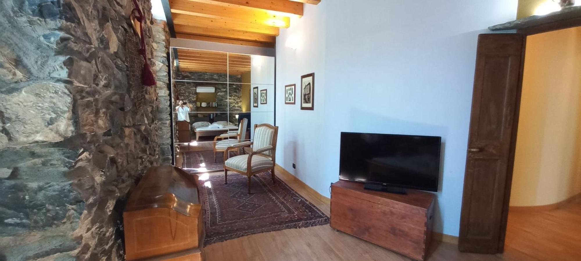 Holiday Home Vista Lago Чернобио Стая снимка