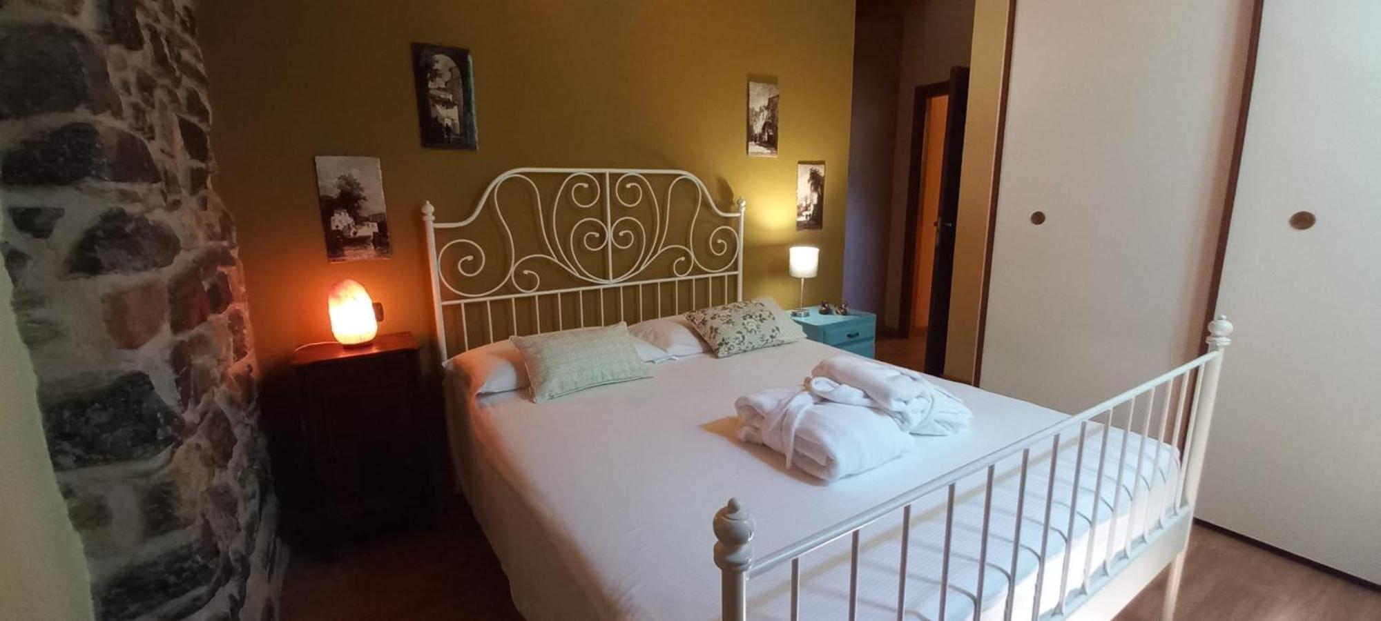 Holiday Home Vista Lago Чернобио Стая снимка