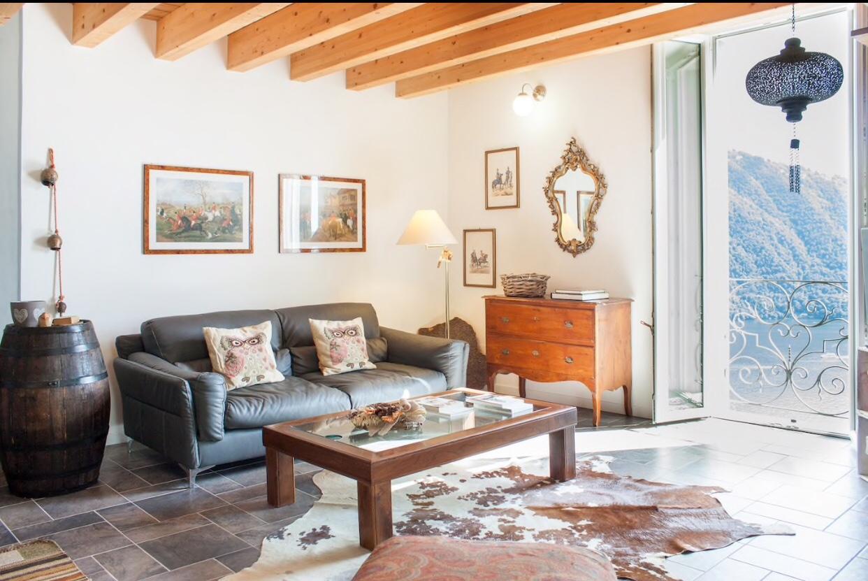 Holiday Home Vista Lago Чернобио Екстериор снимка