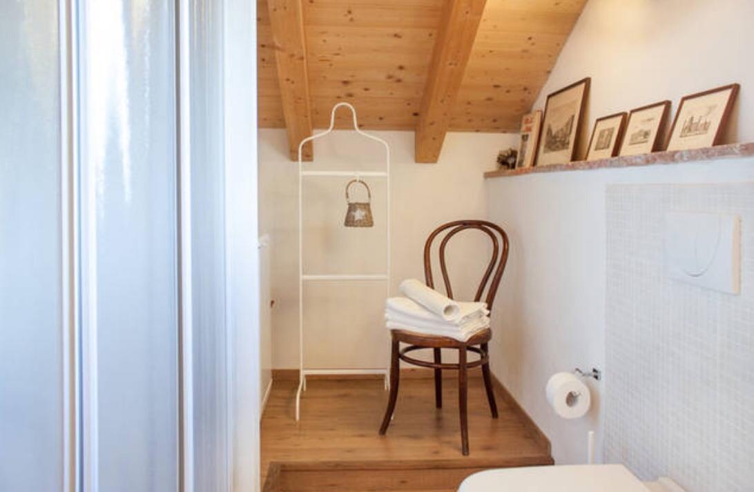 Holiday Home Vista Lago Чернобио Екстериор снимка