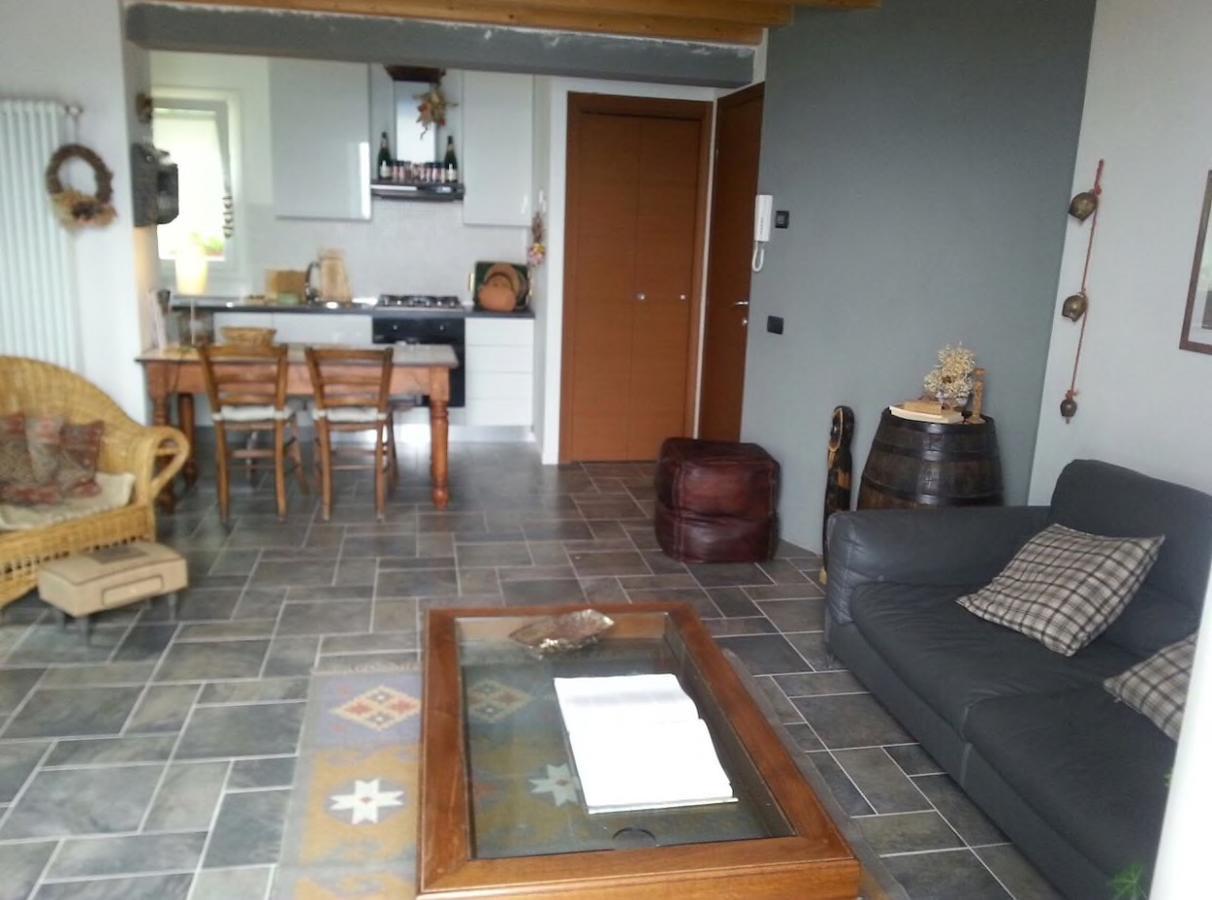 Holiday Home Vista Lago Чернобио Екстериор снимка