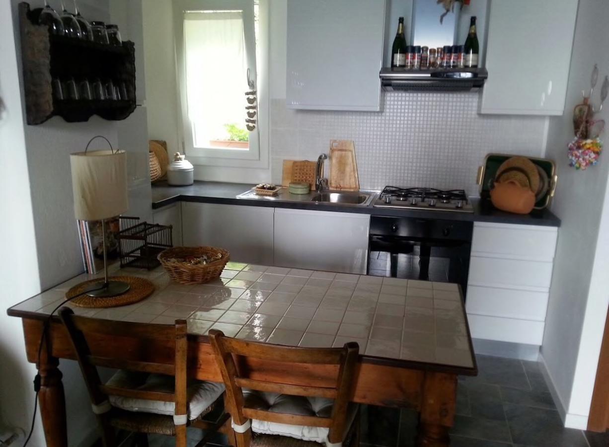 Holiday Home Vista Lago Чернобио Екстериор снимка