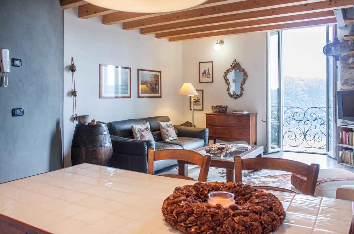 Holiday Home Vista Lago Чернобио Екстериор снимка
